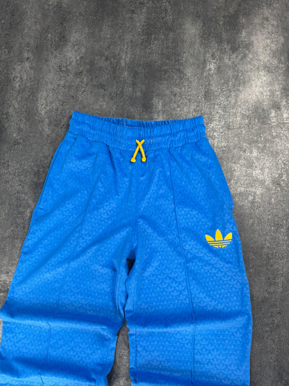 Adidas Firebird mit Adidas Logo in 38