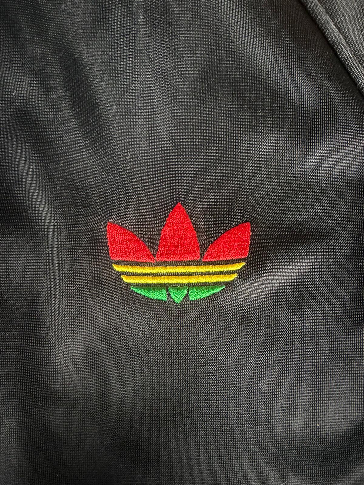 Adidas Firebird in Schwarz / Rot / Gelb / Grün