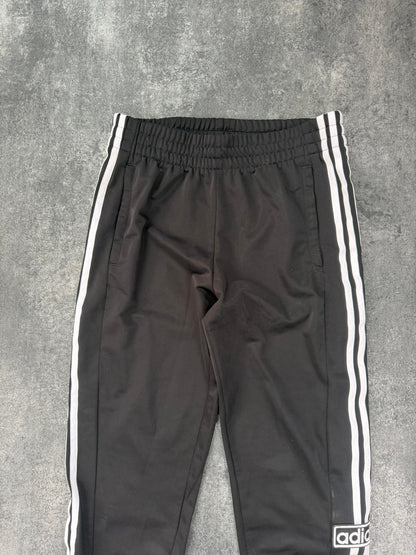 Adidas Adibreak Trackpants in XL