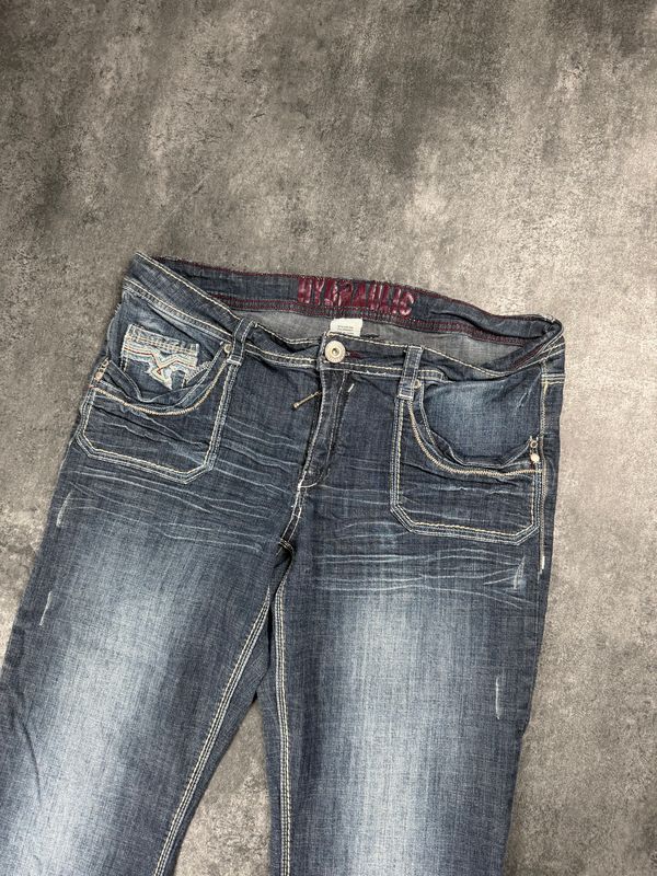 Hydraulic Y2K Flared Jeans