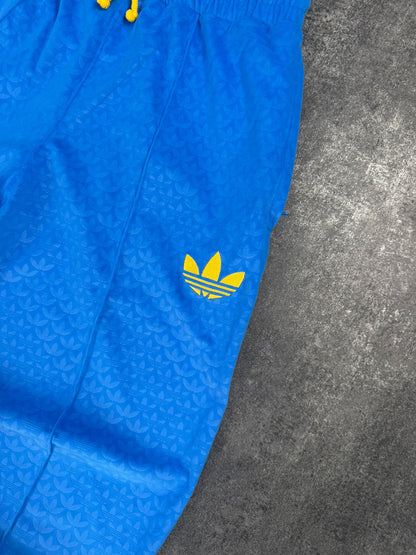 Adidas Firebird mit Adidas Logo in 38